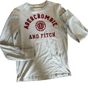 Y2K Abercrombie & Fitch Muscle Fit Chenille Logo Long Sleeve Thick Tee Size M